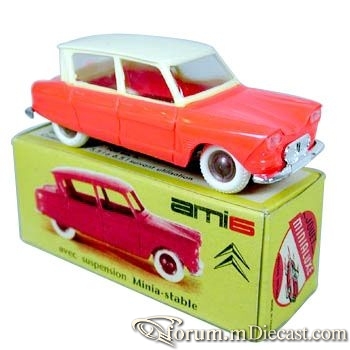 Citroen Ami 6 4d 1962 Minialuxe.jpg