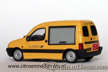 Citroen Berlingo 1997 Van-1 Eligor-RobB.jpg