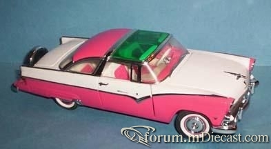 Ford Crown Victoria 1955 Franklin Mint.jpg