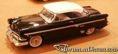 Ford Consul Cortina Break Corgi.jpg
