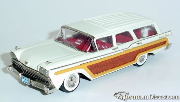 Ford Country Squire 1959 Western.jpg