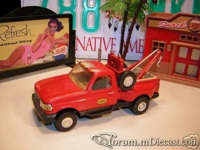 Ford F150 1985 Tow Road Champs.jpg