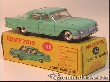 Ford Fairlane 1961 Dinky.jpg