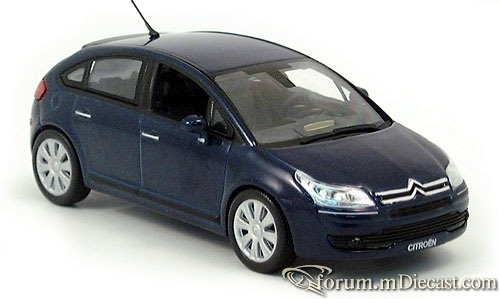 Citroen C4 5d 2004 Norev.jpg