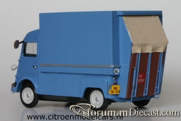 Citroen HY 1200 Paardenvervoer Matchbox-RobB.jpg