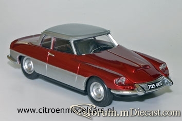 Citroen DS Pichon Parat Coupe 1966 Classiques.jpg
