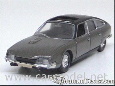 Citroen CX I 5d Solido.jpg