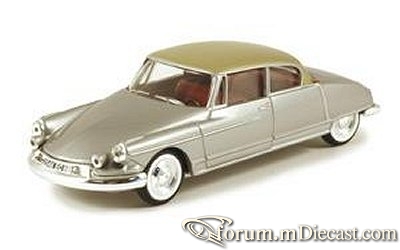 Citroen DS Chapron Le Paris Norev.jpg