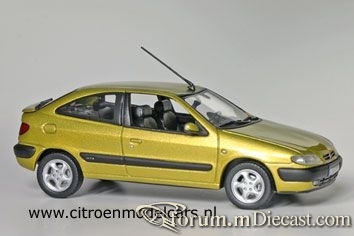 Citroen Xsara 1998 Coupe Norev.jpg