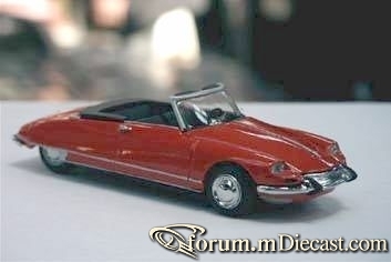 Citroen DS Pichon Parat AH.jpg