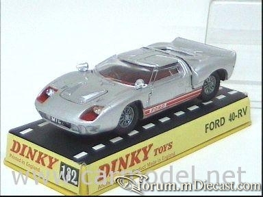 Ford GT40 Dinky.jpg