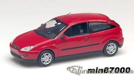 Ford Focus Mk.I 3d 1998 Minichamps.jpg