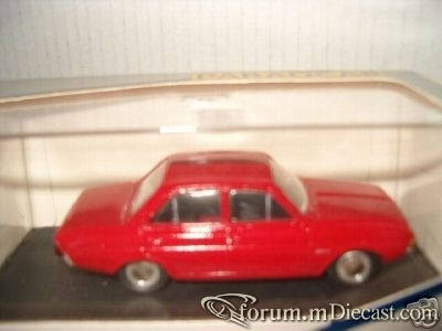 Ford Taunus 1964 4d Paradcar.jpg
