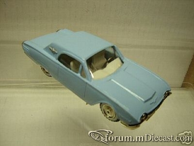 Ford Thunderbird 1961 Hardtop Ashton.jpg