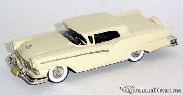 Ford Fairlane Skyliner.jpg