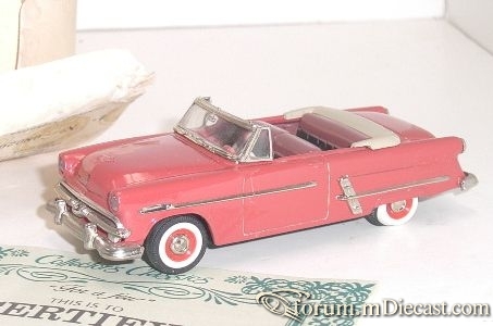 Ford Sunliner 1953 CollectorsClassic.jpg