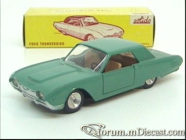 Ford Thunderbird 1961 Hardtop Solido.jpg
