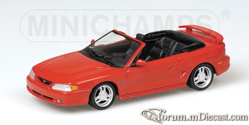 Ford Mustang 1994 Cabrio Minichamps.jpg