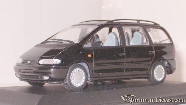 Ford Galaxy Mk.I 1996 Minichamps.jpg