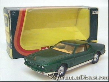 Ford Mustang 1971 Mach 1 Corgi.jpg