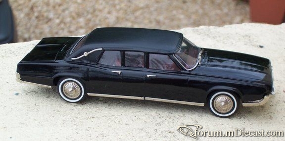 Ford Thunderbird 1967 Limousine Brooklin-Roberts.jpg