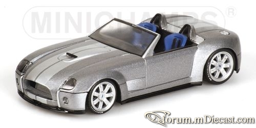 Ford Shelby Cobra 2004 Minichamps.jpg