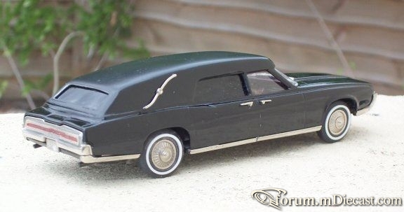 Ford Thunderbird 1967 Hearse Brooklin-Roberts.jpg