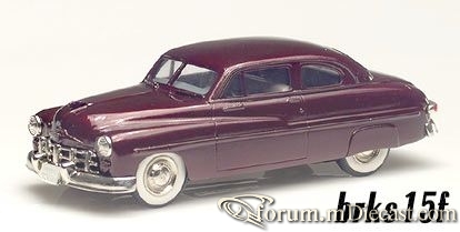 Ford Monarch Brooklin.jpg