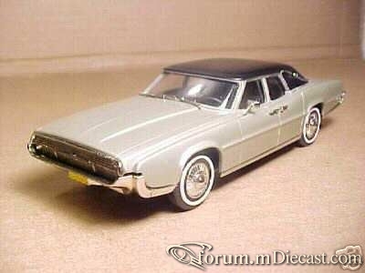 Ford Thunderbird 1967 4d Brooklin.jpg