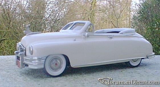 Packard Super 8 Cabrio.jpg