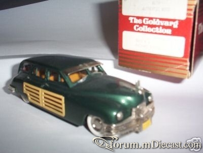 Packard 1950 Woodie Goldvarg.jpg