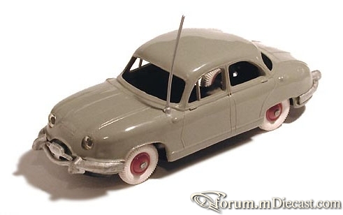 Panhard Dyna Z1 1954 Norev.jpg
