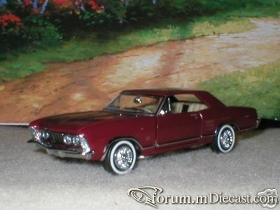 Buick Riviera 1963 Franklin Mint.jpg