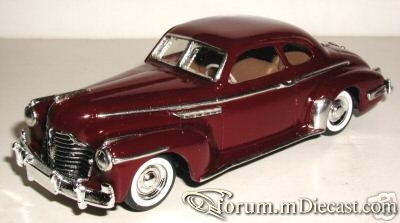 Buick Roadmaster 1941 Club Coupe ELC.jpg
