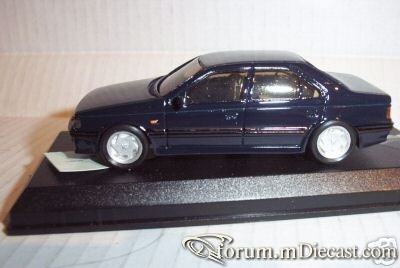 Peugeot 405 4d Duvi.jpg