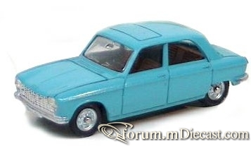 Peugeot 204 4d Pilen.jpg