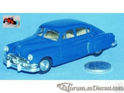 Pontiac Chieftain Custom Catalina 1954 4d.jpg