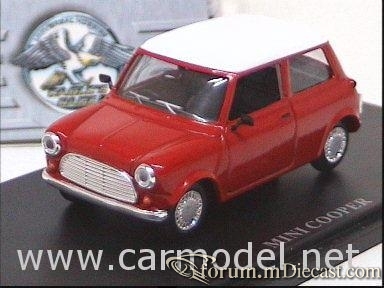 Mini Cooper I UniversalHobbies.jpg