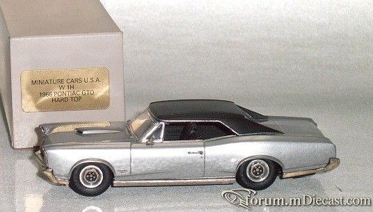 Pontiac GTO 1966 Hardtop Miniature Cars USA.jpg