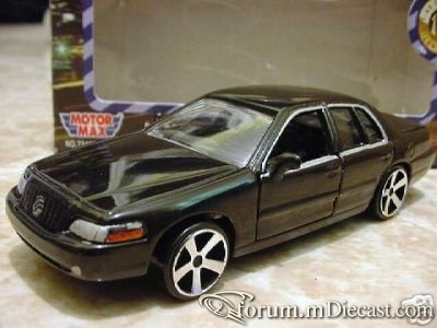 Mercury Marauder 2004 4d Motor Max-C.jpg