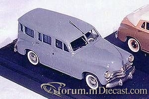 GAZ 20 1954 Universal Korotaev.jpg