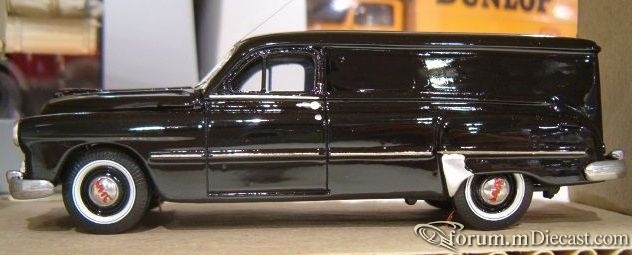 GAZ 12 Hearse Korotaev.jpg