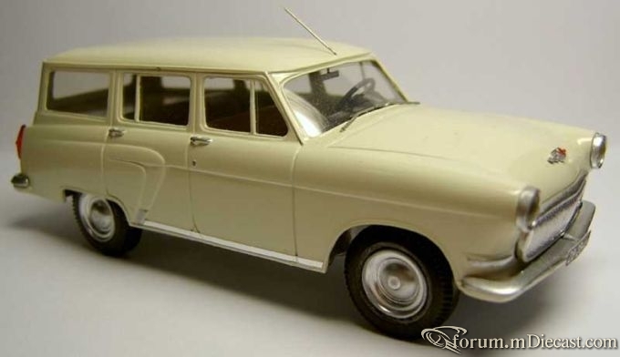 GAZ 22 1962 Kherson.jpg