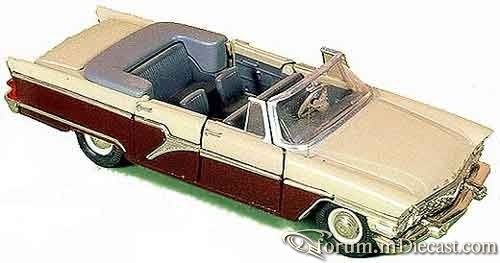 GAZ 13B Agat-Baburin.jpg