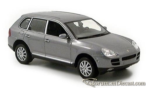 Porsche Cayenne 2002 Minichamps.jpg