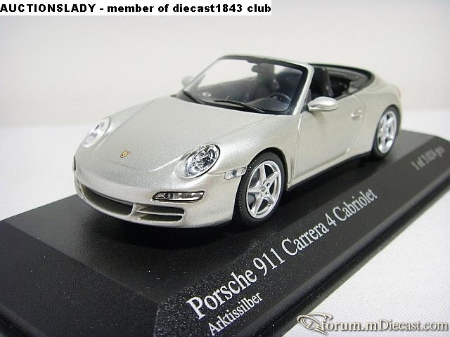 Porsche 911 2005 Carrera 4 Cabrio Minichamps.jpg