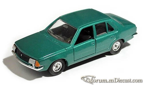 Renault 18 4d Solido.jpg