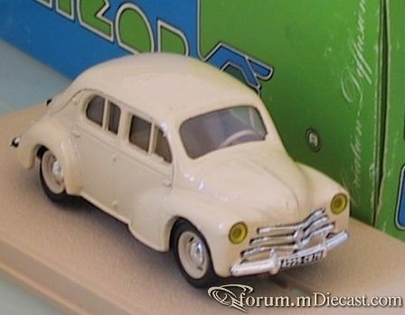 Renault 4CV 1954 Eligor.jpg