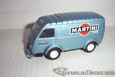 Renault 1000KG Macadam.jpg