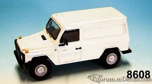 Mercedes-Benz W461 G Van.jpg